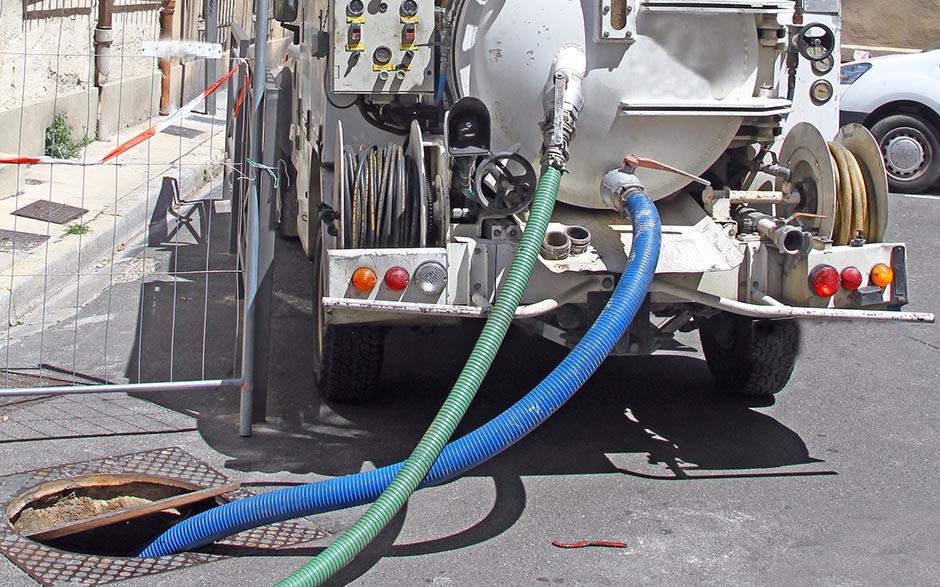 canalisation egout Saint-Denis